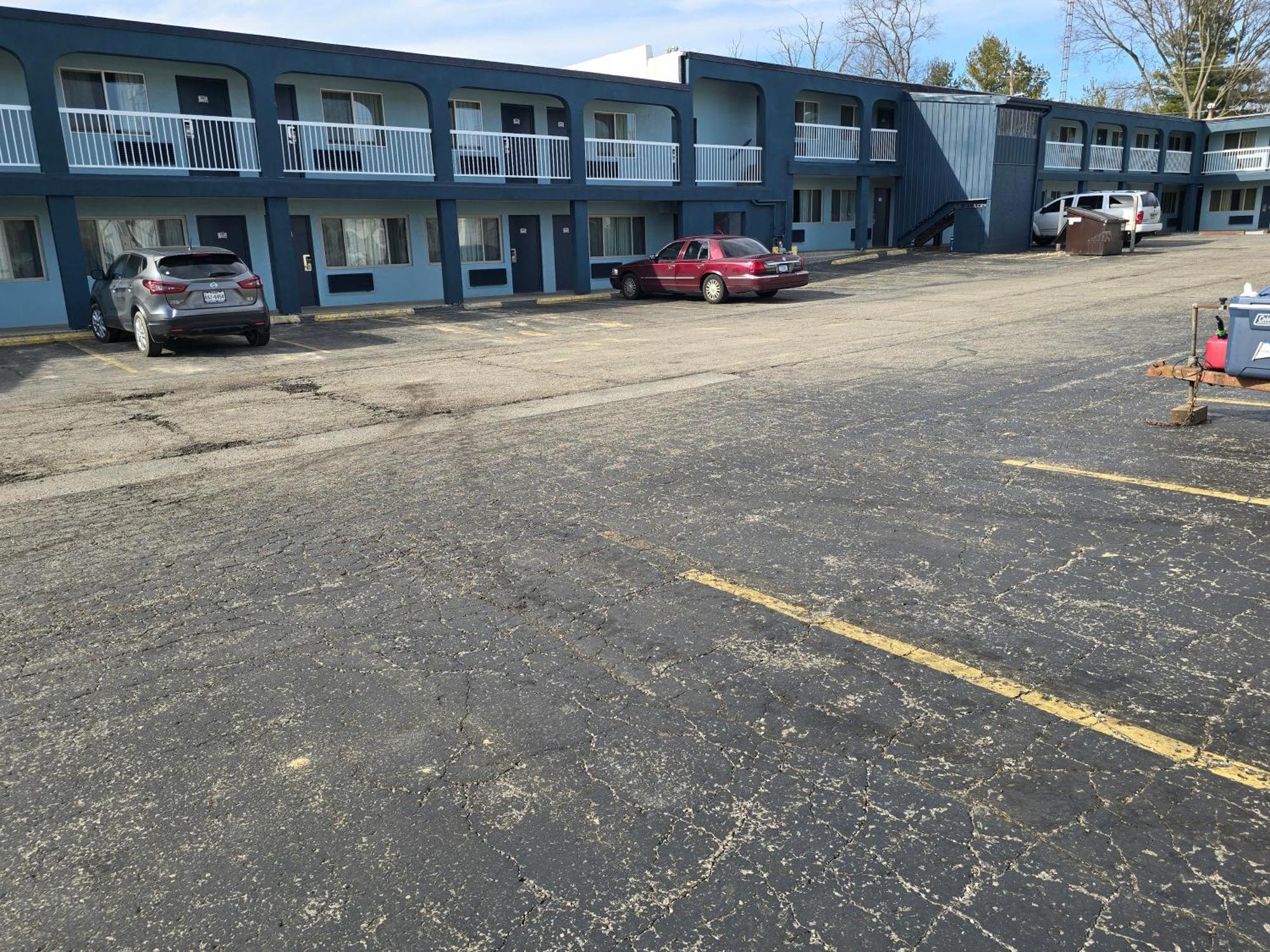 Richmond Inn And Suites Extérieur photo