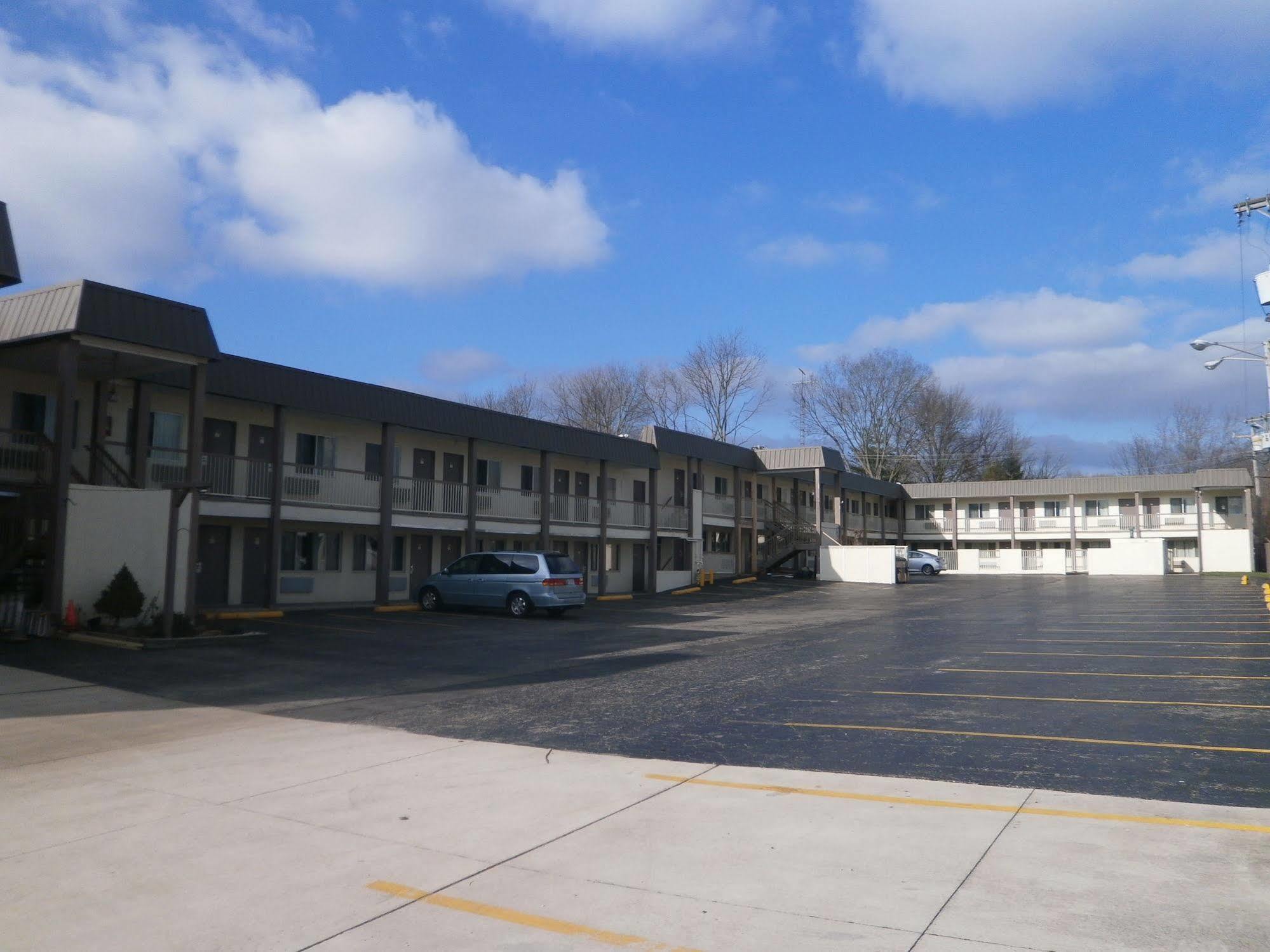 Richmond Inn And Suites Extérieur photo